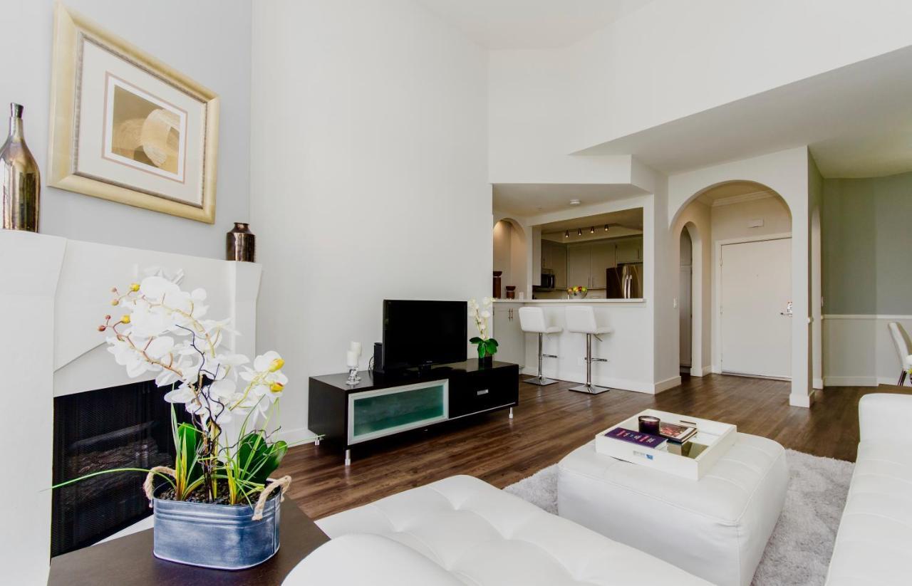 Appartement Beverly Hills Adjacent 2-bedroom Penthouse *