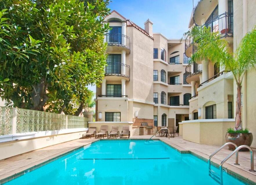 Beverly Hills Adjacent 2-bedroom Penthouse Appartement Los Angeles
